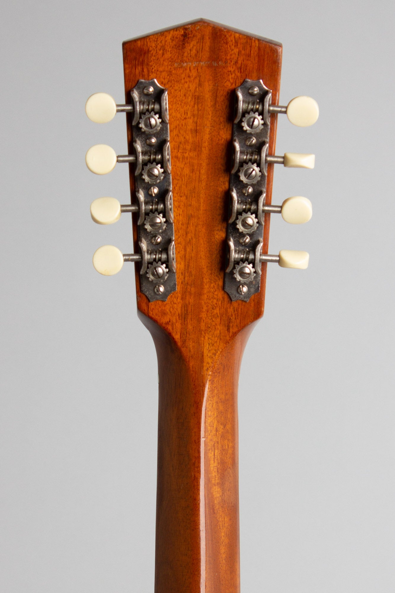 Kalamazoo KK-31 Mandocello (1937)