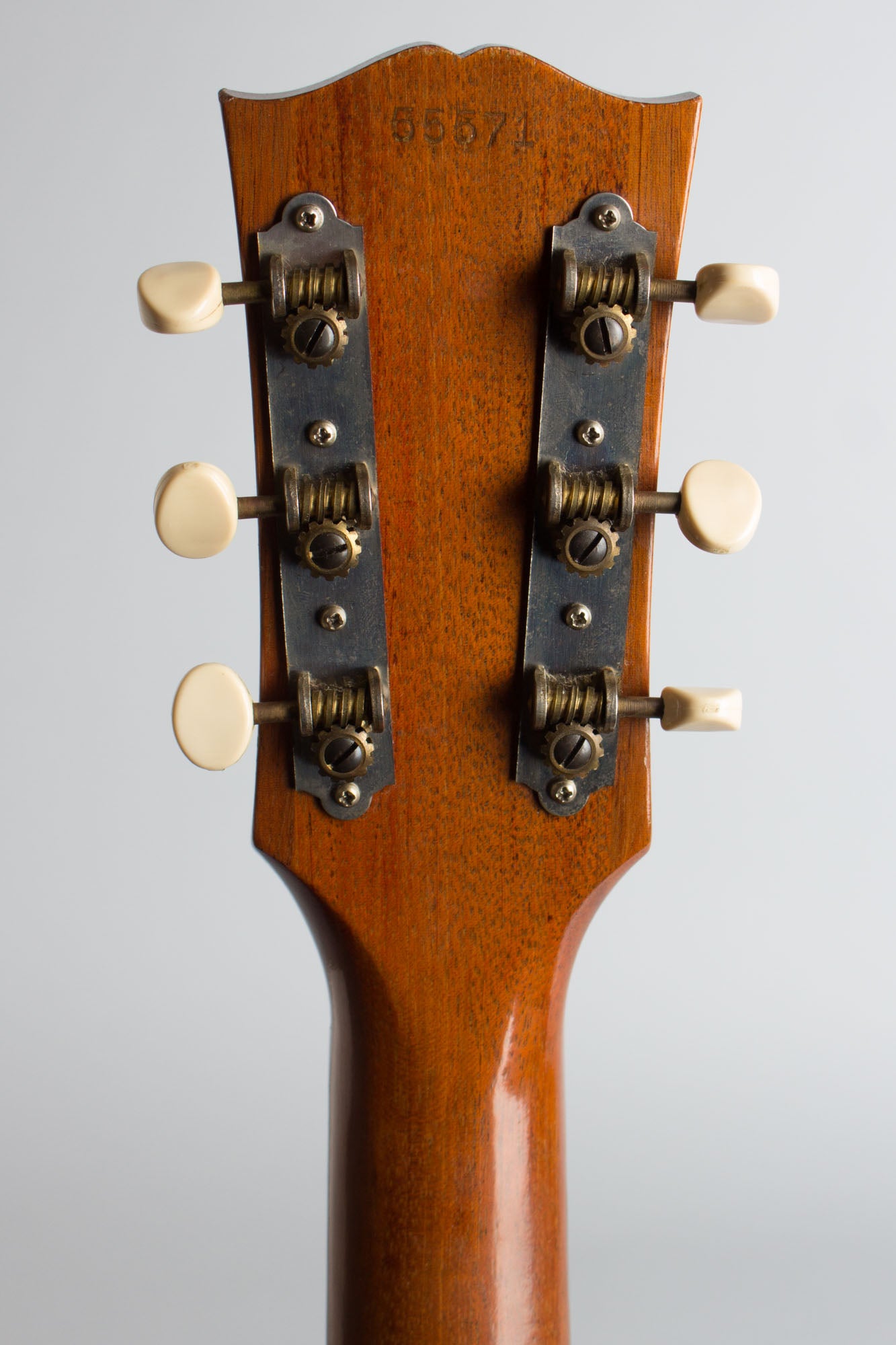 Gibson LG-0 Flat Top Acoustic Guitar (1962)