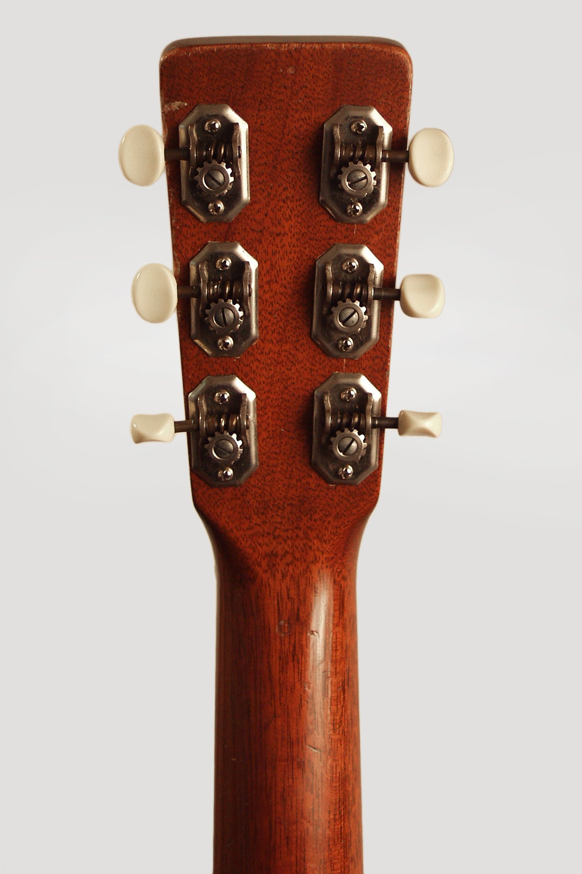 C. F. Martin 00-17 Flat Top Acoustic Guitar (1950)