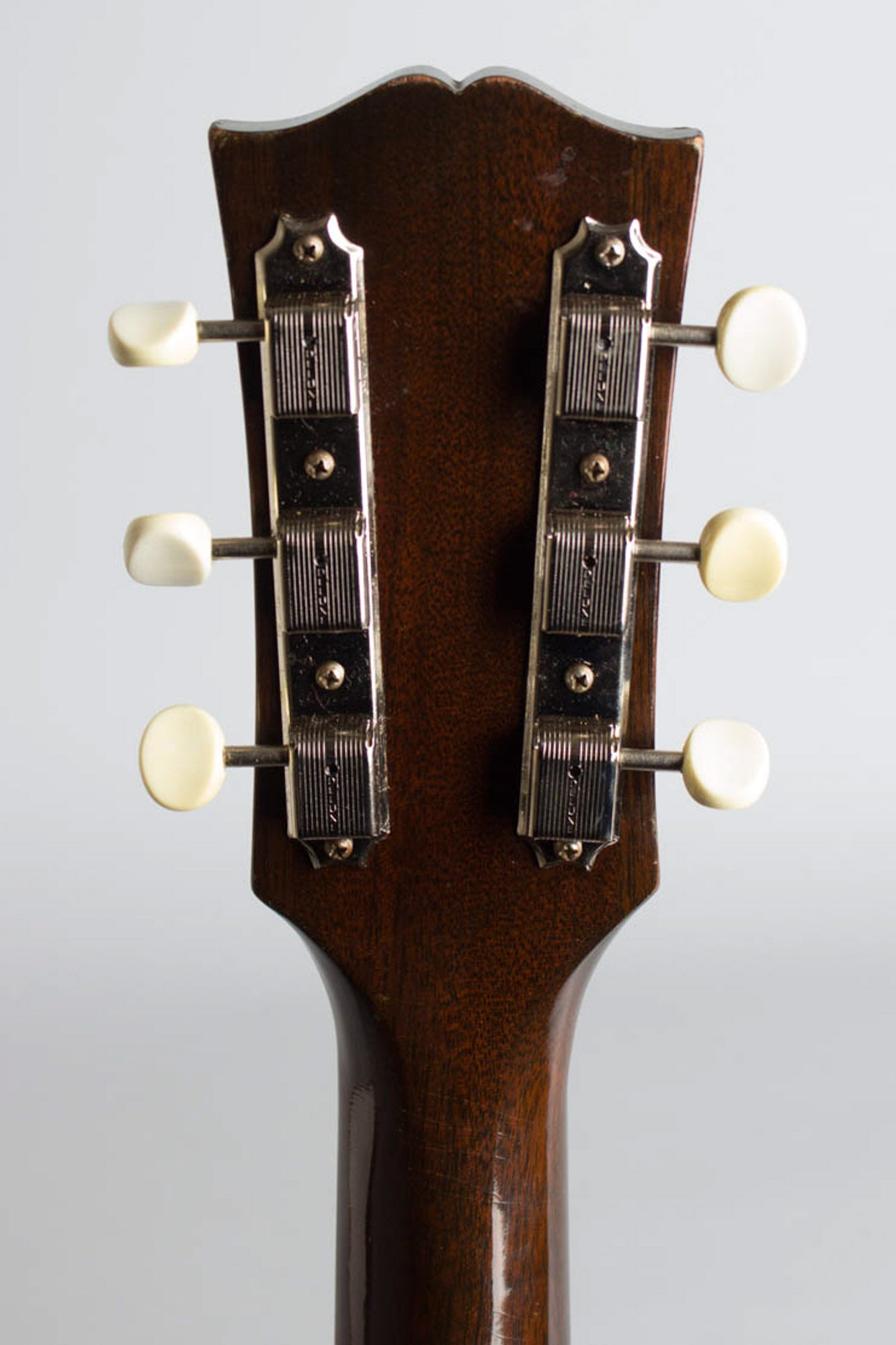 Gibson LG-2 3/4 Flat Top Acoustic Guitar (1954)