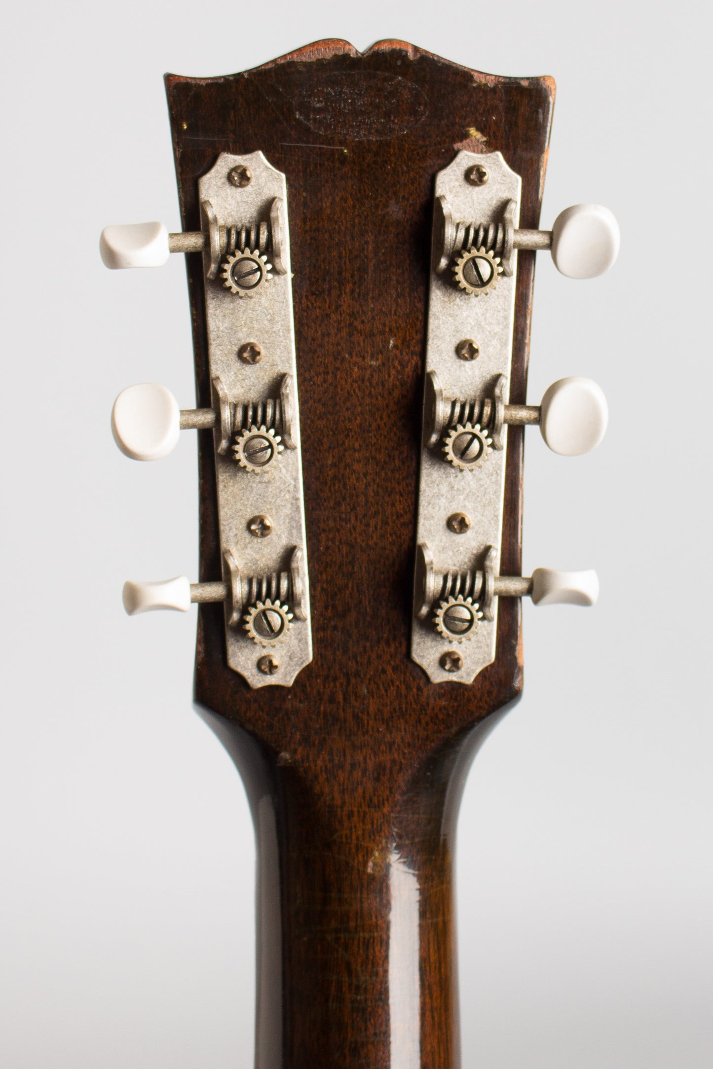 Gibson LG-2 Flat Top Acoustic Guitar (1949)