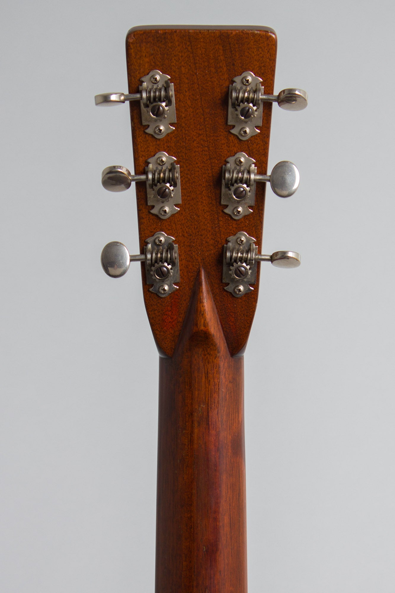 C. F. Martin 000-28 Flat Top Acoustic Guitar (1946)