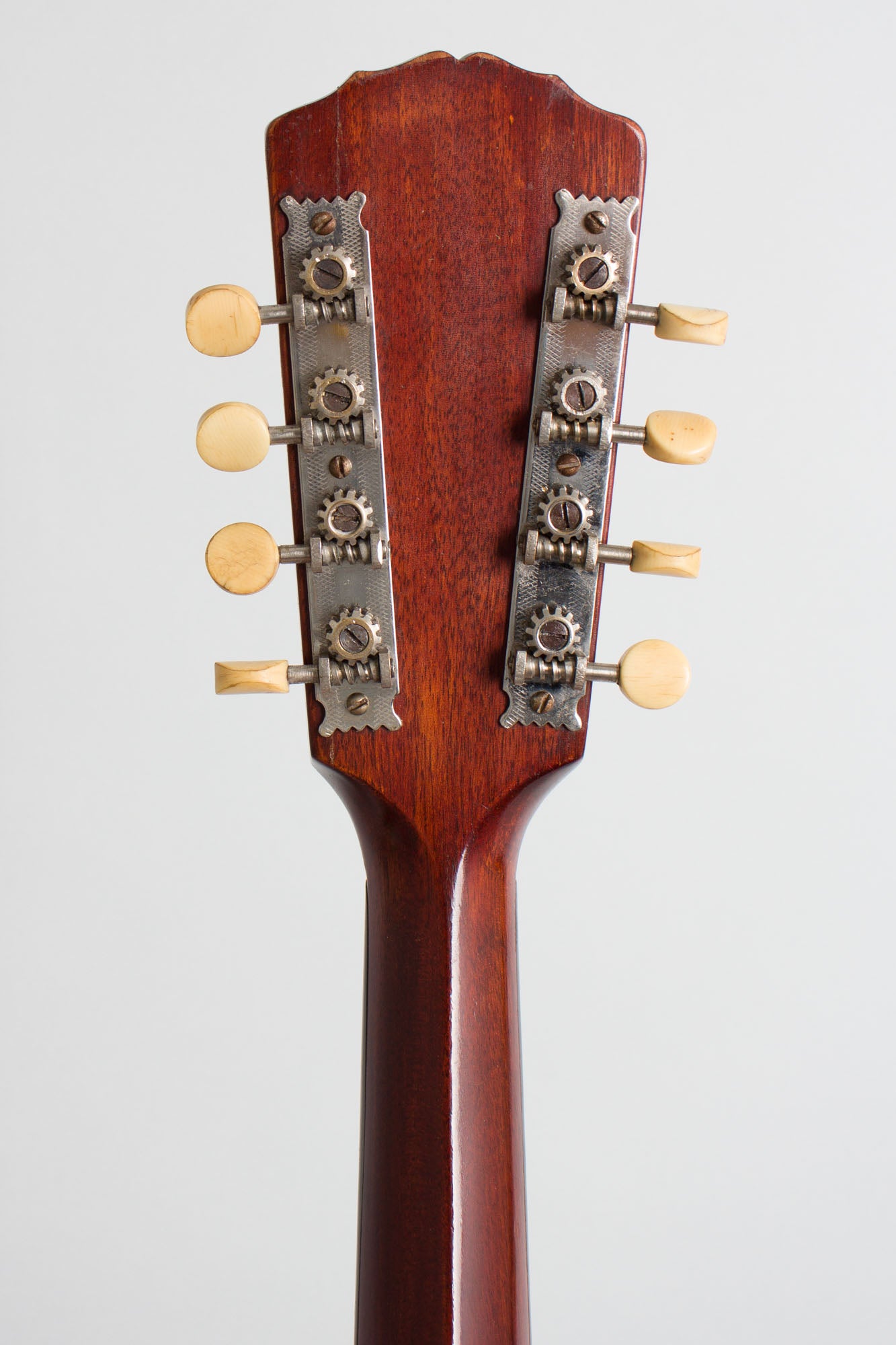 Gibson Style A- Carved Top Mandolin (1912)