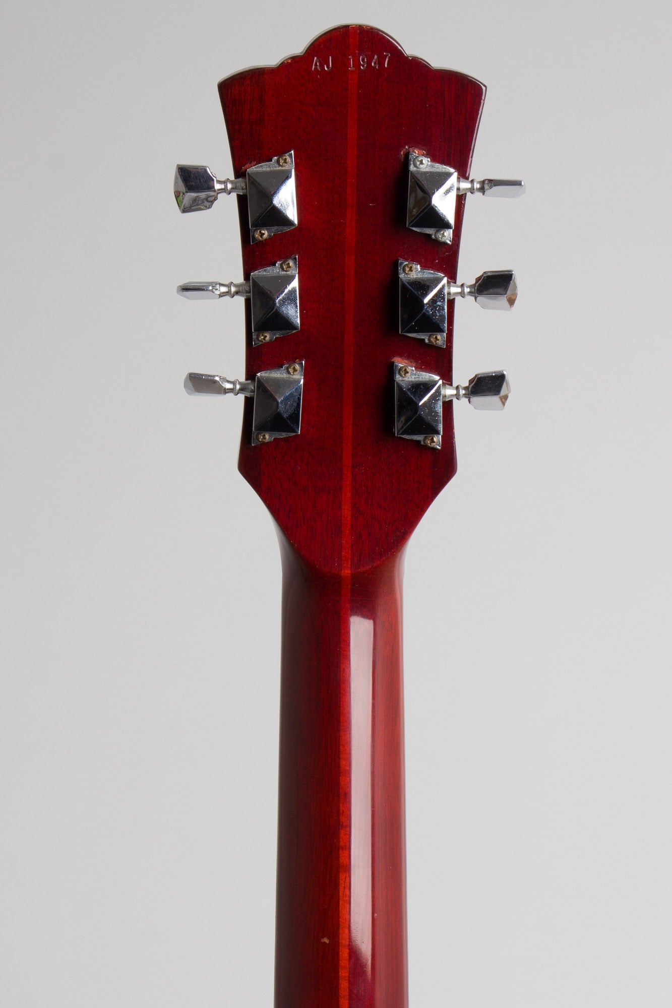 Guild D-40 Flat Top Acoustic Guitar (1967)