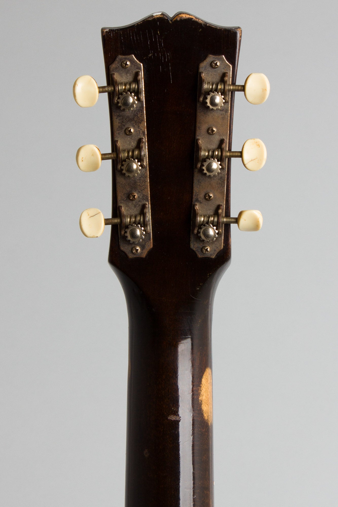 Gibson J-45 Banner Flat Top Acoustic Guitar (1944)