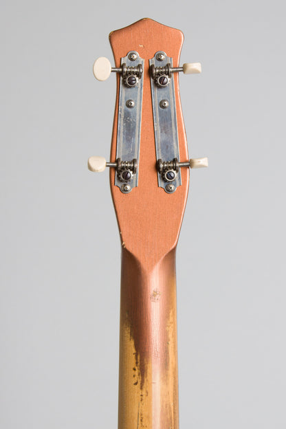 Danelectro Shorthorn Model 3412 Electric Bass Guitar (1962)