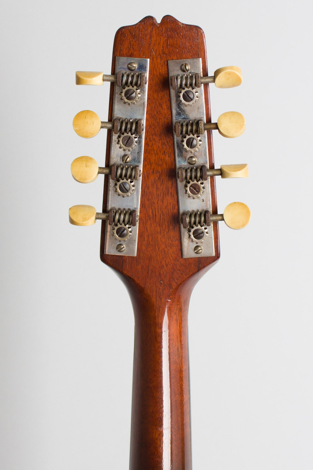 Gibson Style A Snakehead Carved Top Mandolin (1927)