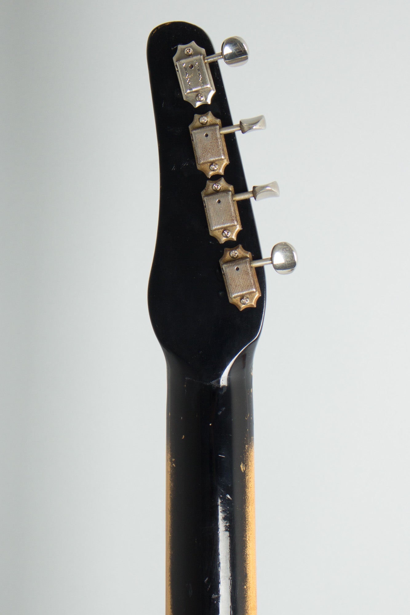 Danelectro Silvertone Model 1444 Electric Bass Guitar (1965)