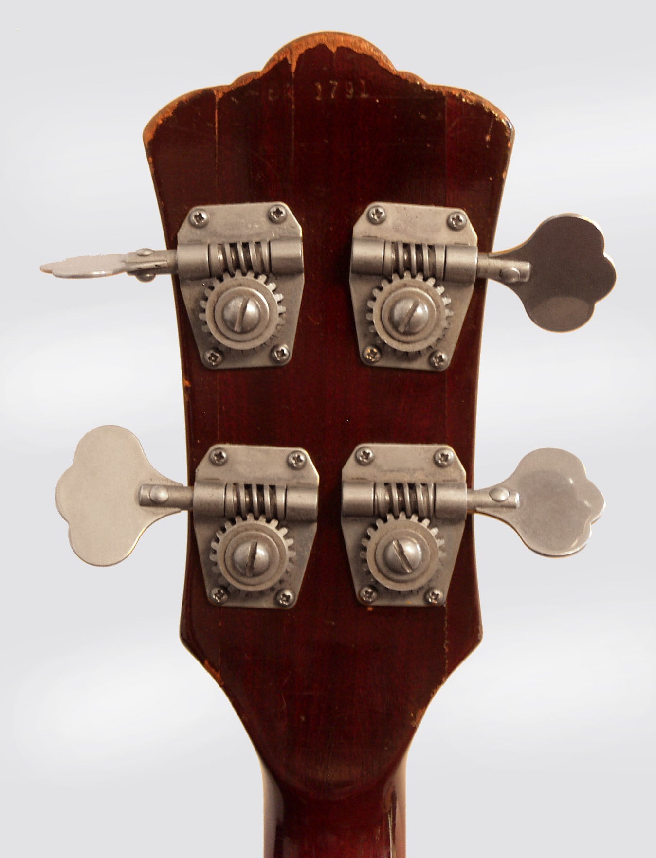 Guild Starfire I Semi-Hollow Body Electric Bass Guitar (1968)