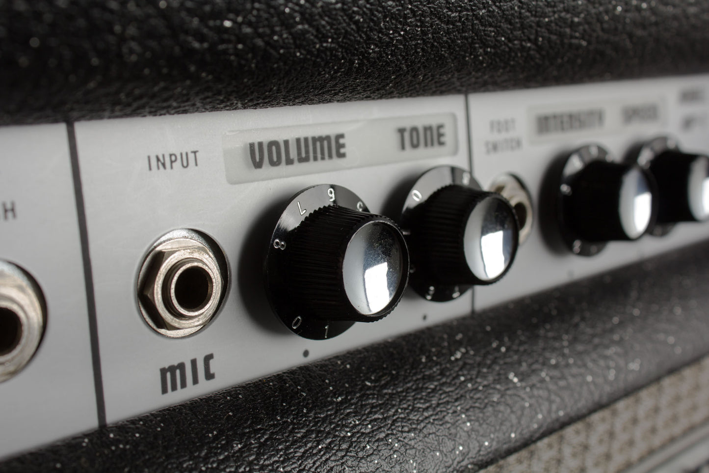 Magnatone Model MP-1 Tube Amplifier (1966)