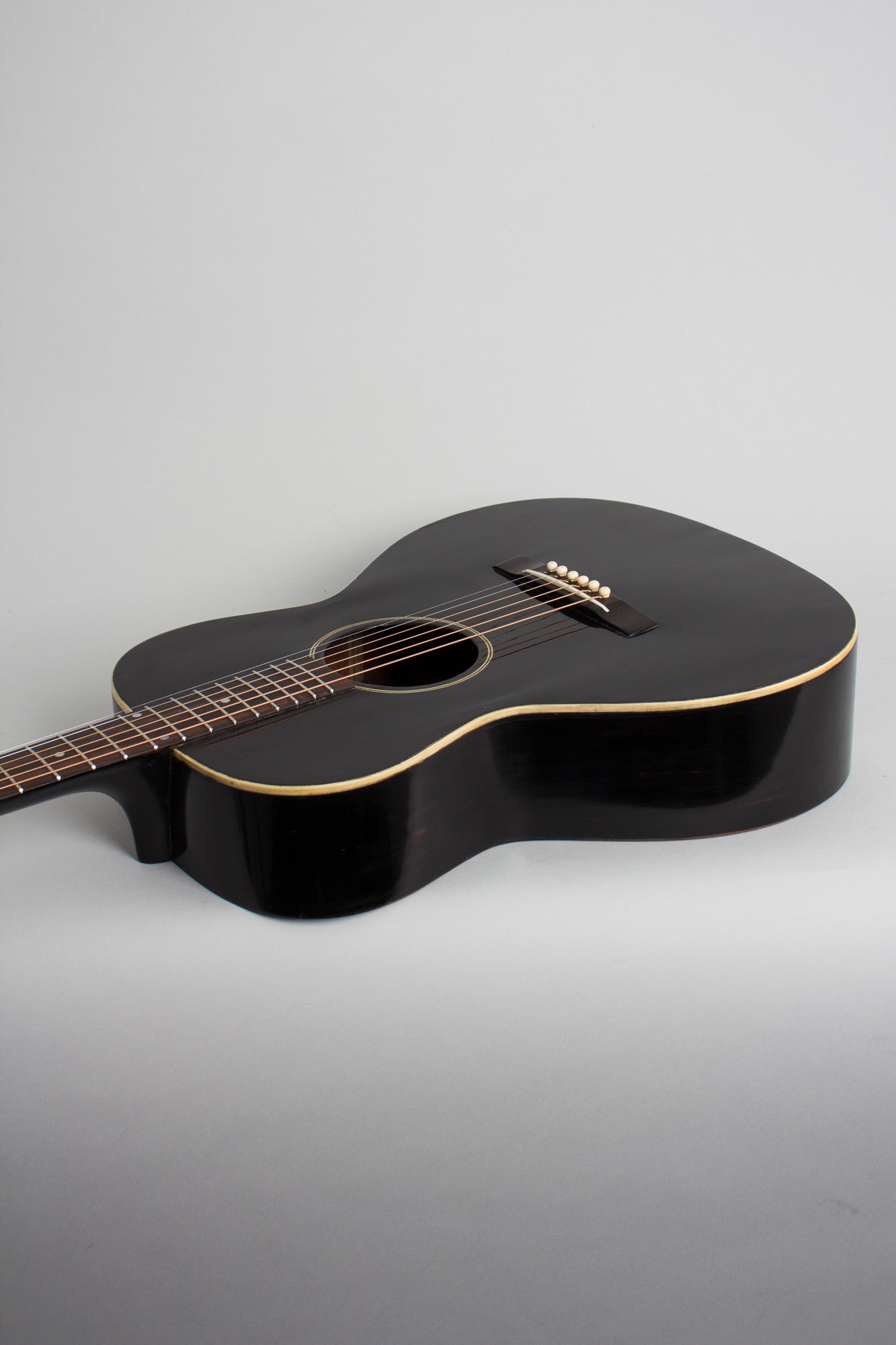 Gibson L-00 Flat Top Acoustic Guitar (1931)