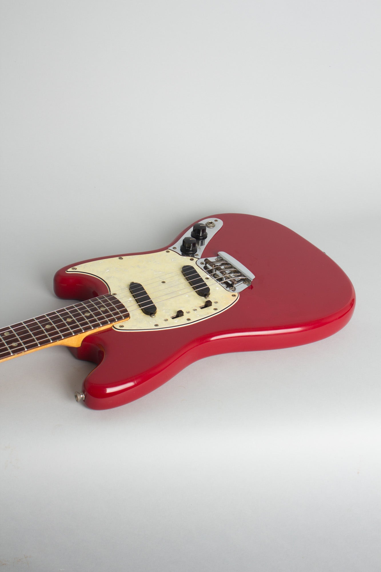 Fender Duo-Sonic II Solid Body Electric Guitar (1966)