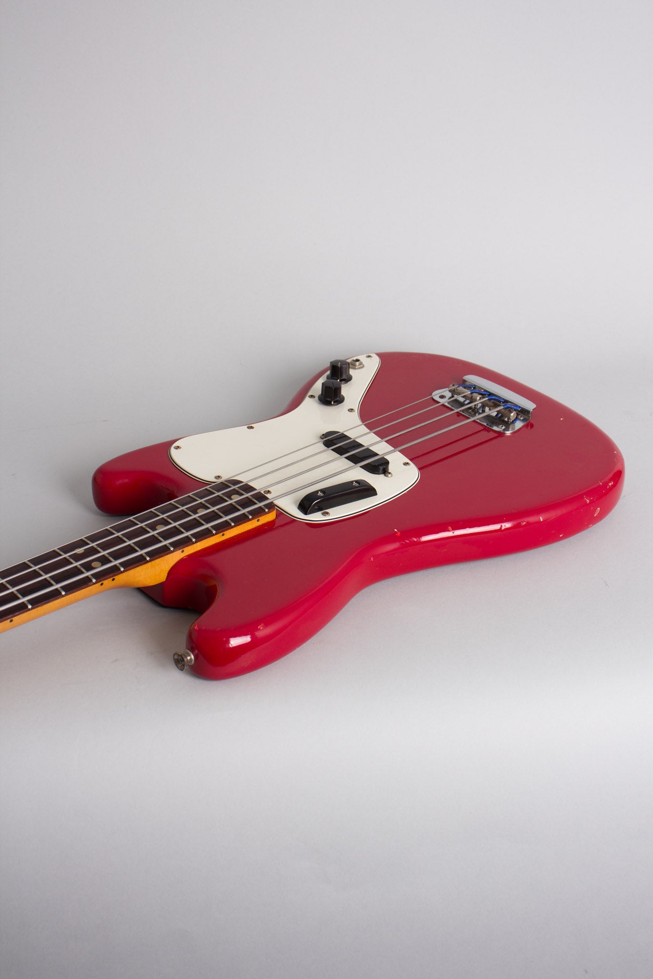 Fender Musicmaster Bass Solid Body Electric Bass Guitar (1975)