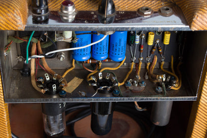 Fender Champ 5F1 Tube Amplifier (1956)