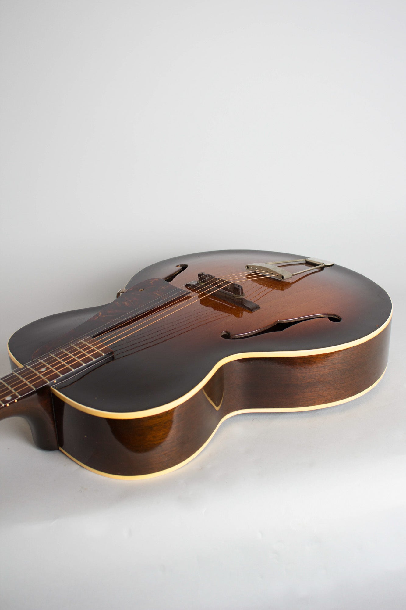 Gibson L-48 Arch Top Acoustic Guitar (1951)