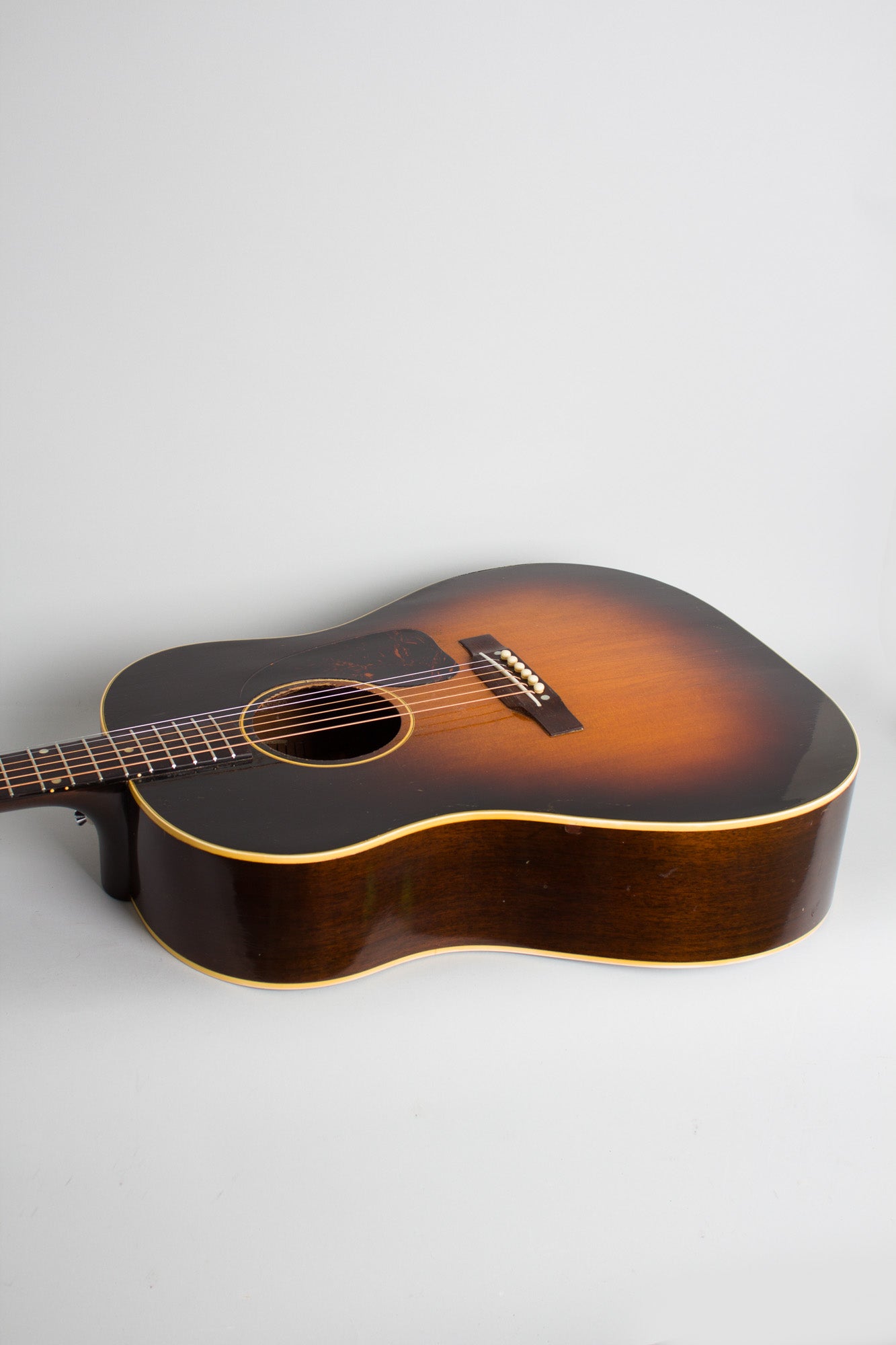 Gibson J-45 Flat Top Acoustic Guitar (1950)