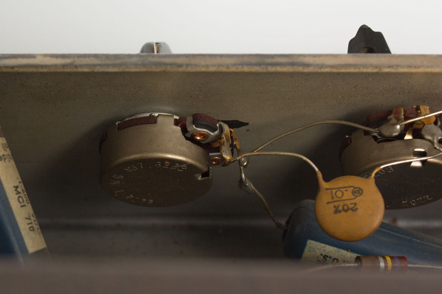 Magnatone Custom 413 Tube Amplifier (1962)