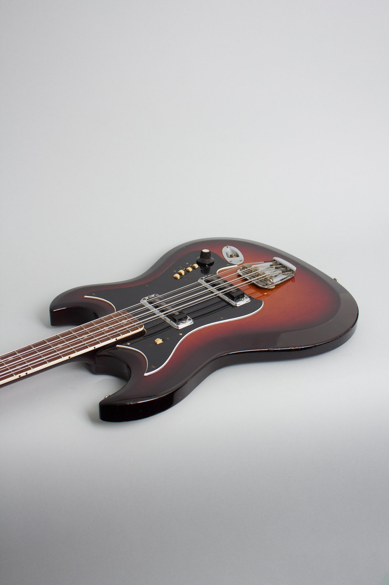 Hagstrom H-8 8-String Bass Solid Body Electric Bass Guitar (1968)