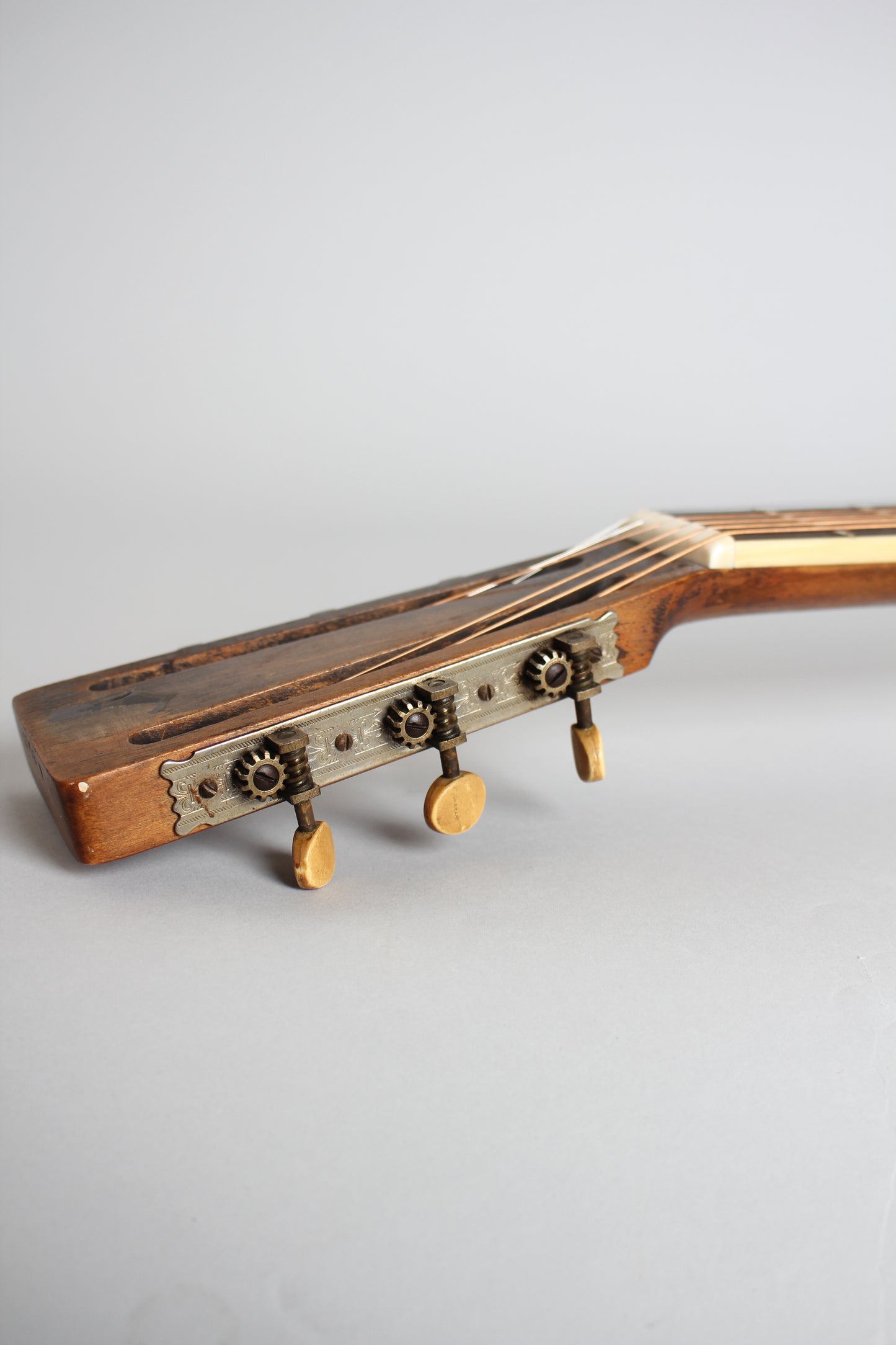 National Triolian Resophonic Guitar (1932)