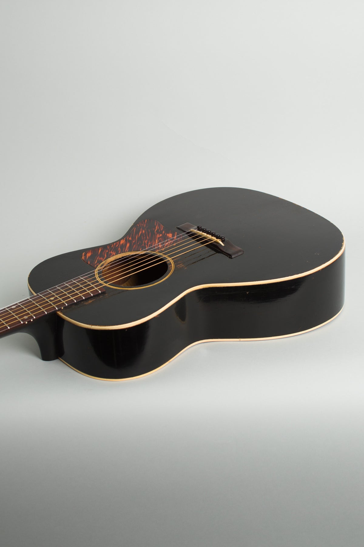 Gibson L-0 Flat Top Acoustic Guitar (1939)