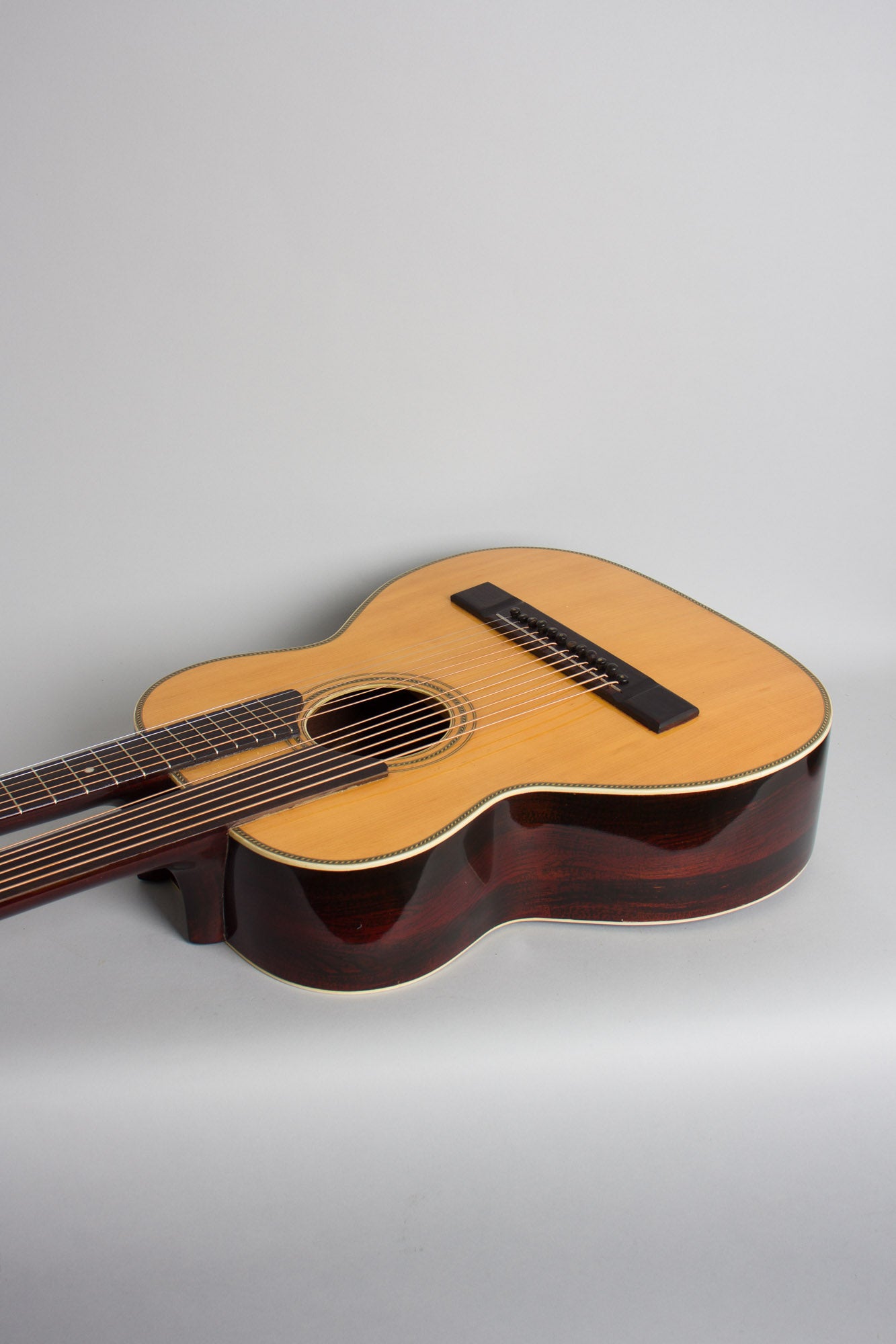 Harmony Supertone #12E 650 1/4 Harp Guitar (1918)
