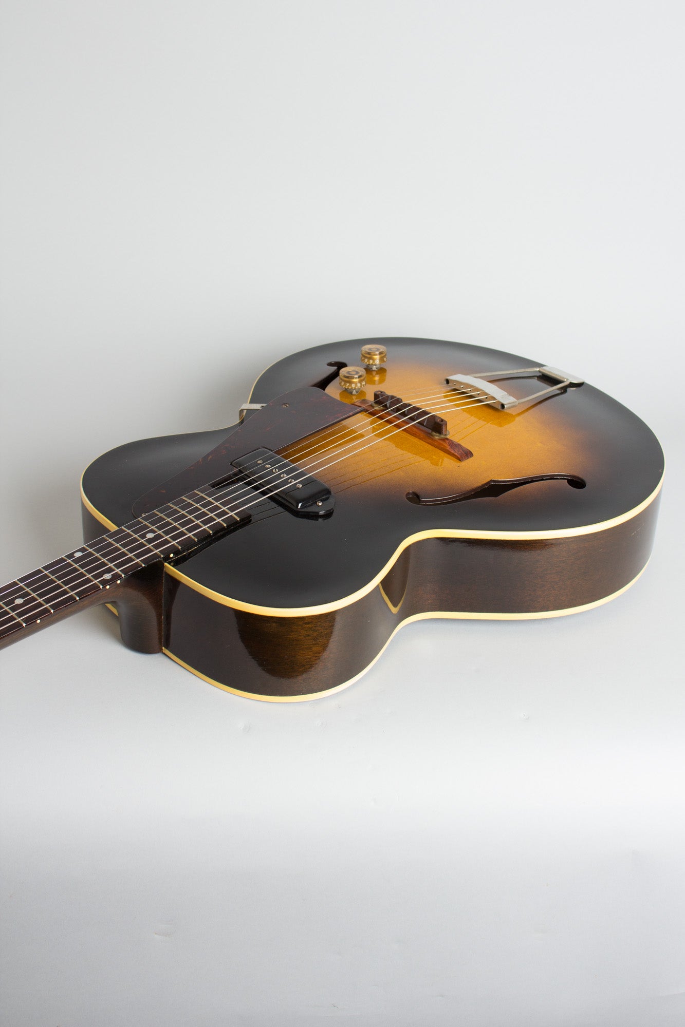 Gibson ES-125 Arch Top Hollow Body Electric Guitar (1953)
