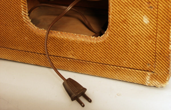 Fender Champion ""600"" Model 5B1 Tube Guitar Amplifier (1953)