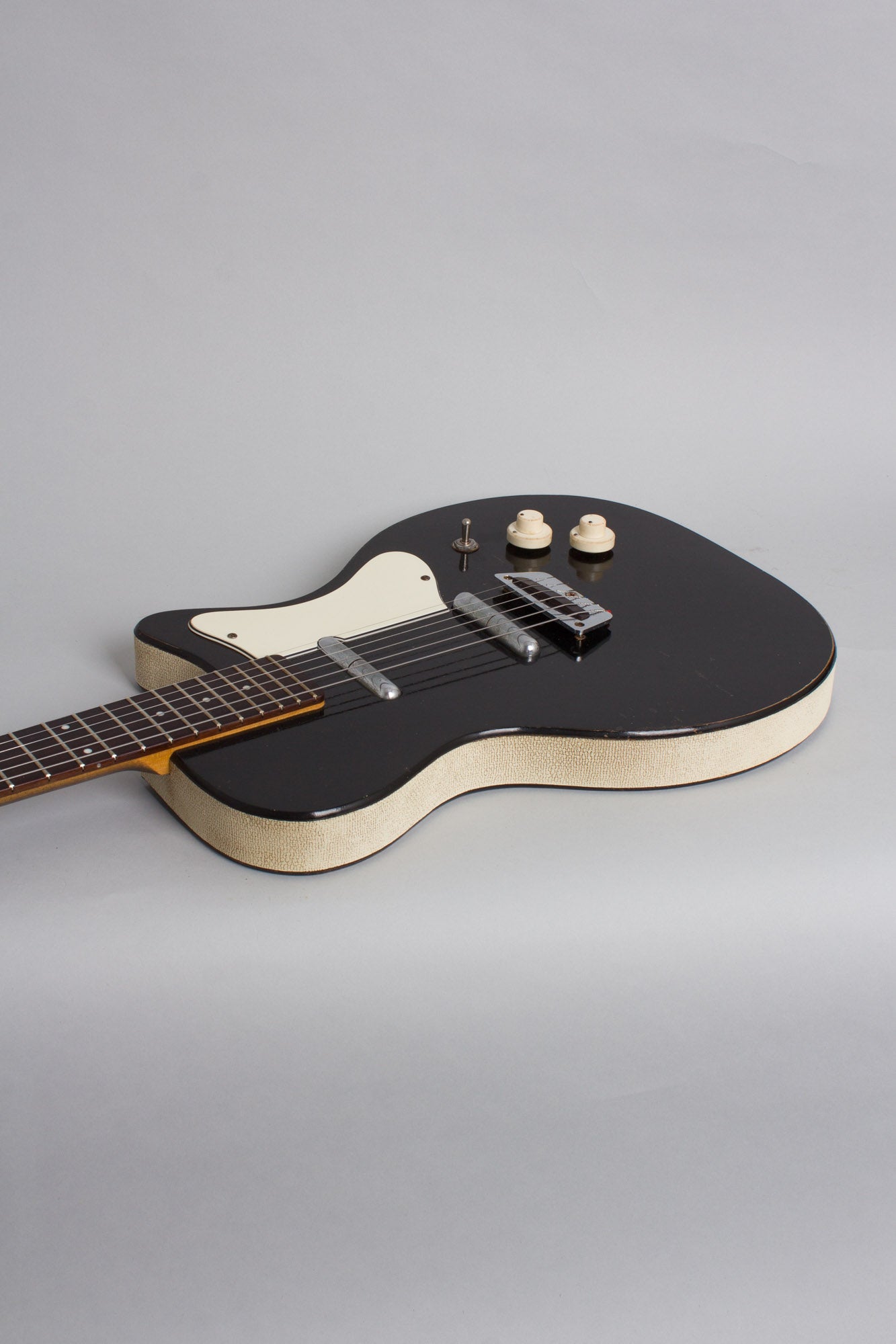 Danelectro Silvertone Model 1303L Solid Body Electric Guitar (1958)
