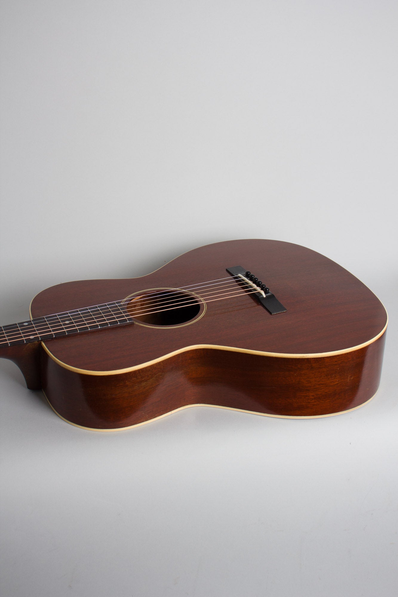 Gibson L-0 Flat Top Acoustic Guitar (1930)