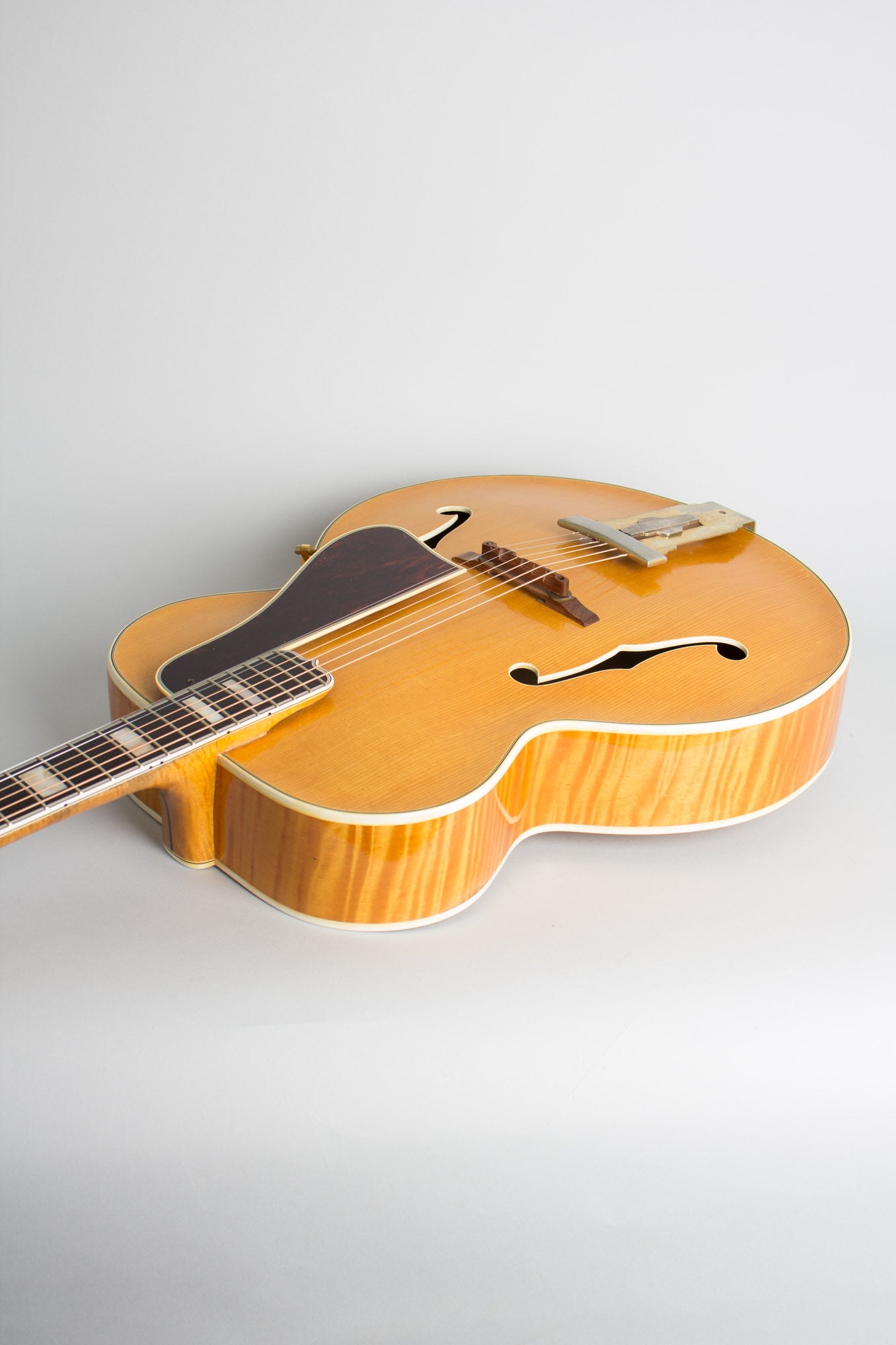 Gibson L-5N Arch Top Acoustic Guitar (1940)