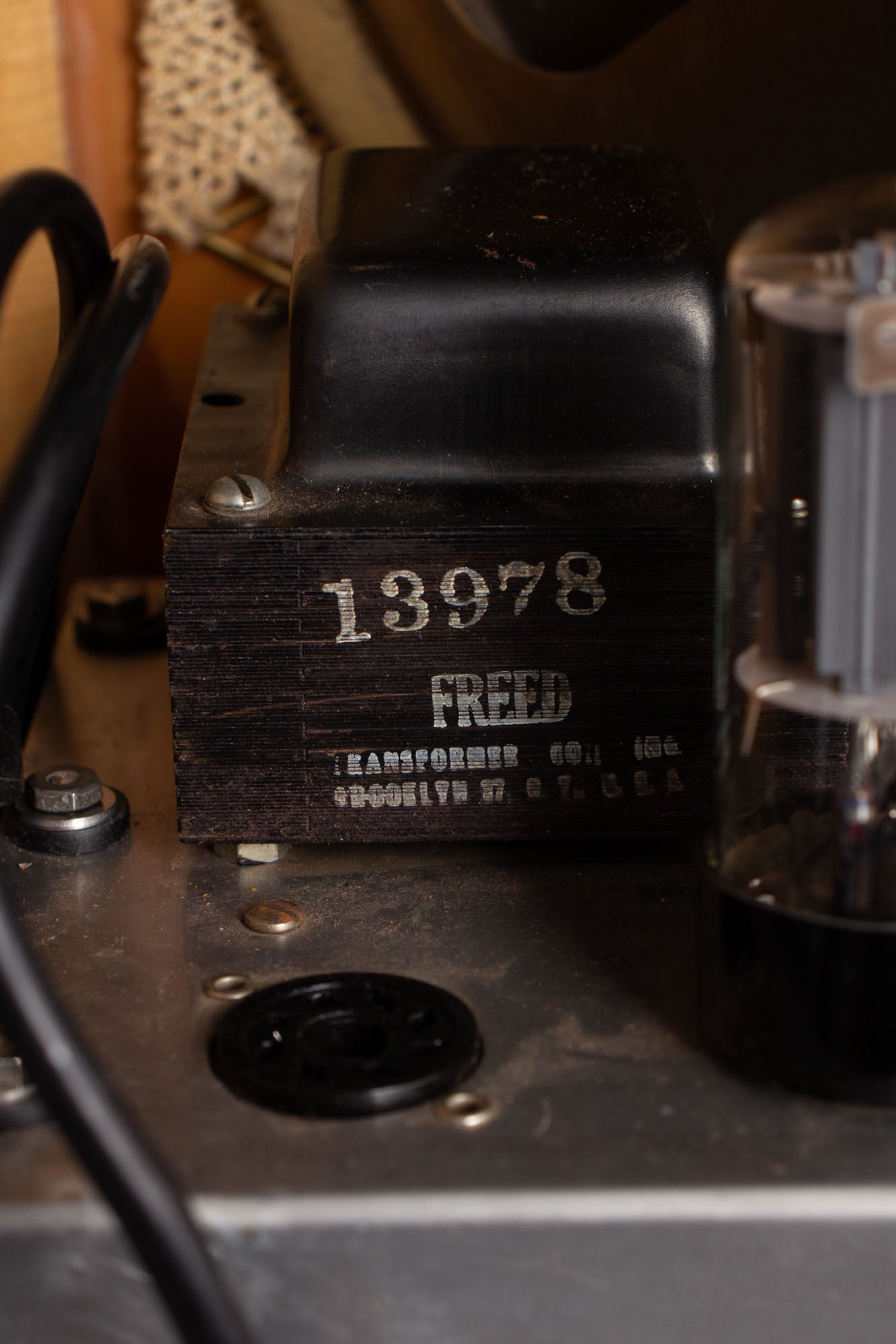Danelectro Sherwood Master Model 8422 Tube Amplifier (1949)