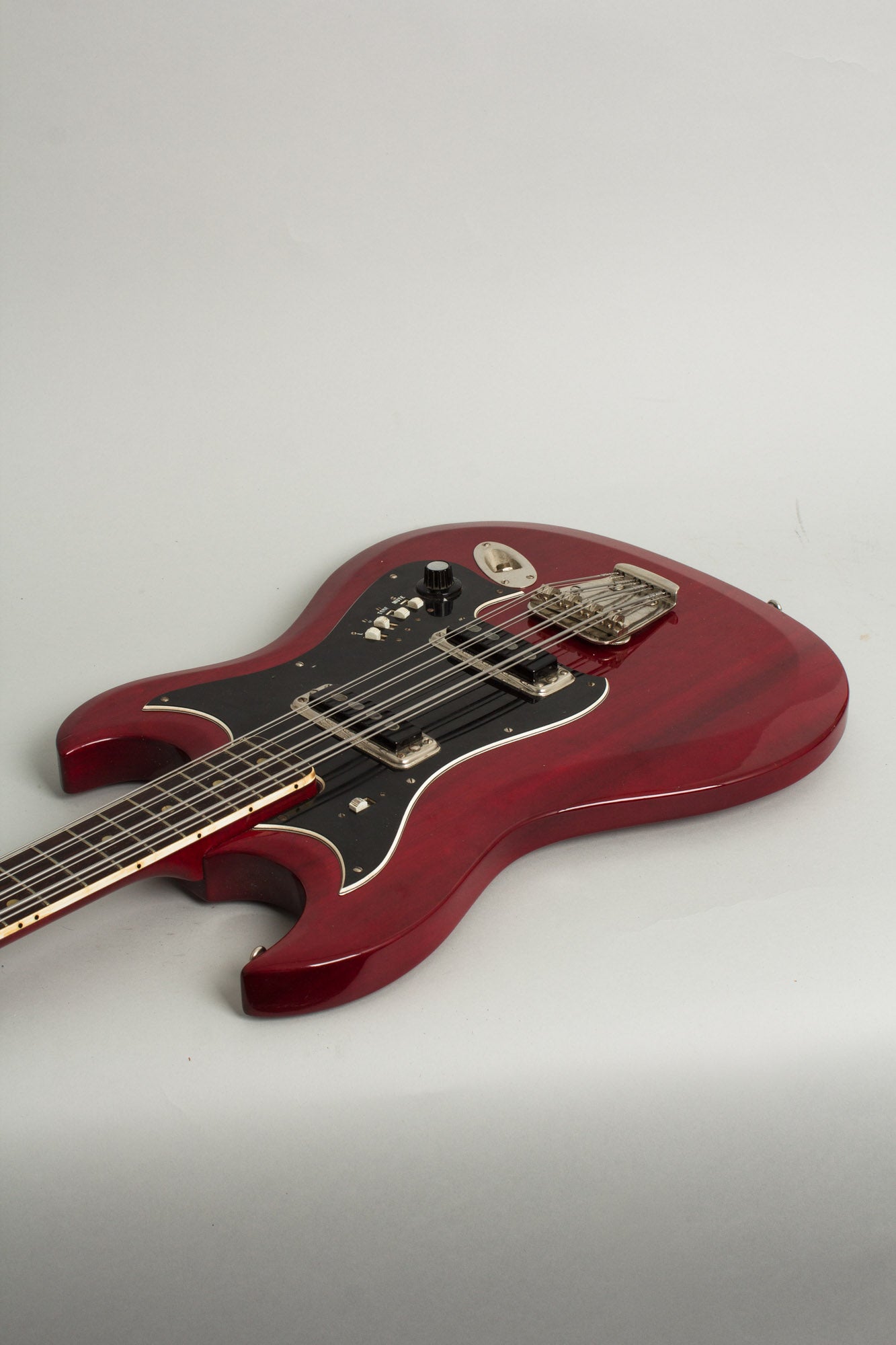 Hagstrom H-8 8-String Bass Solid Body Electric Bass Guitar (1968)