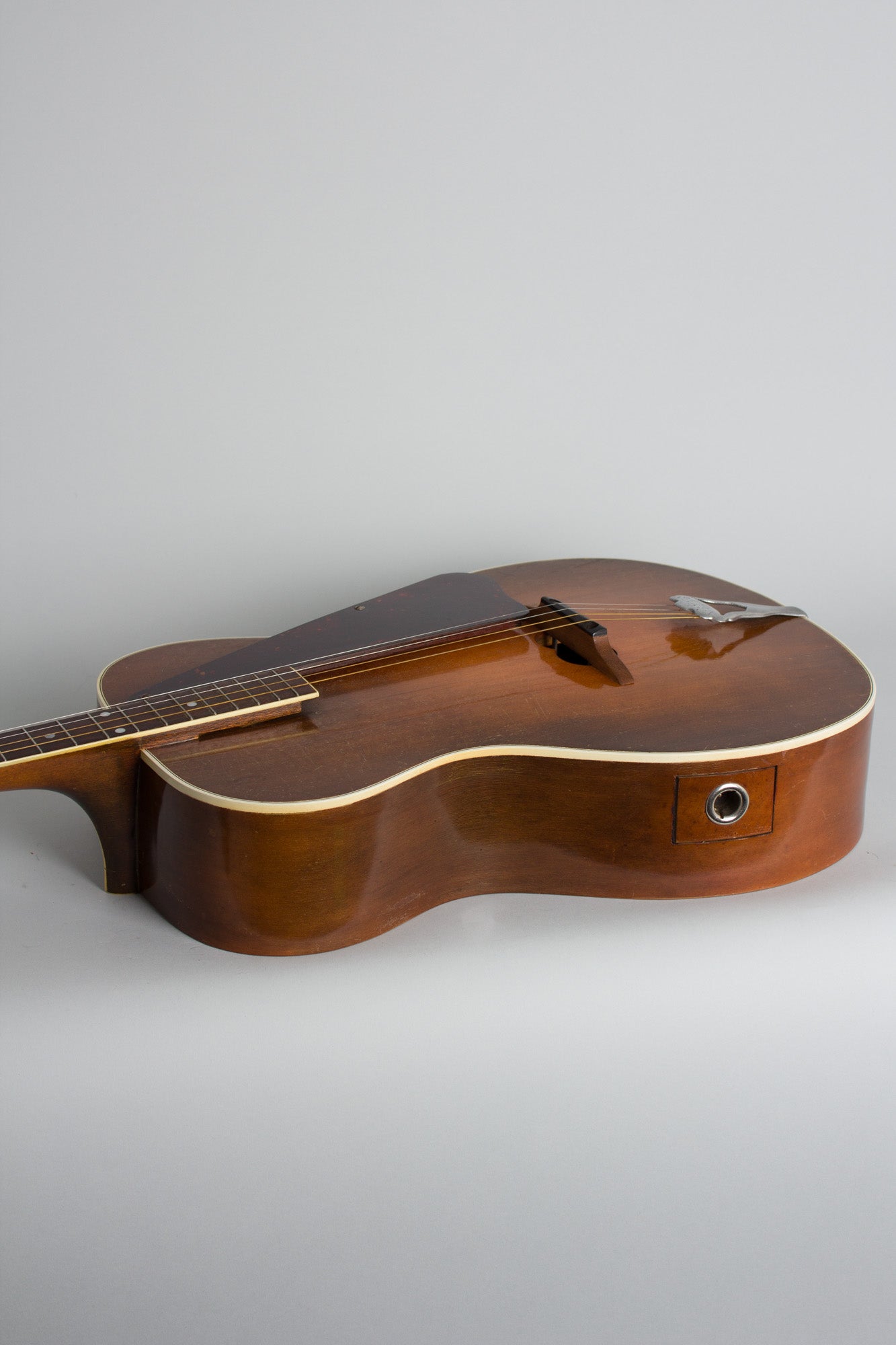Vivi-Tone Electric Tenor Guitar (1933)