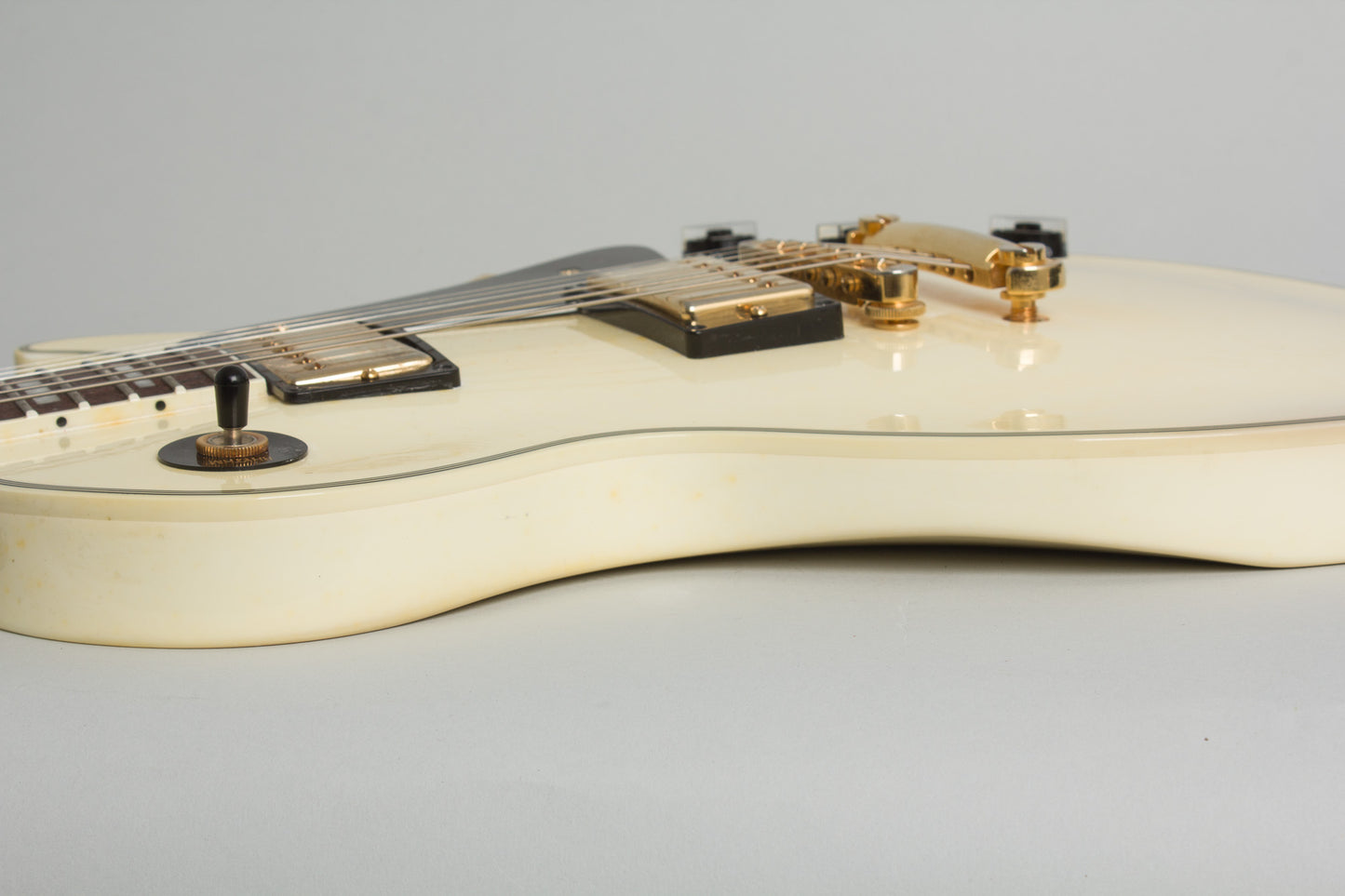 Gibson Les Paul Classic Custom Lite Solid Body Electric Guitar (2014)