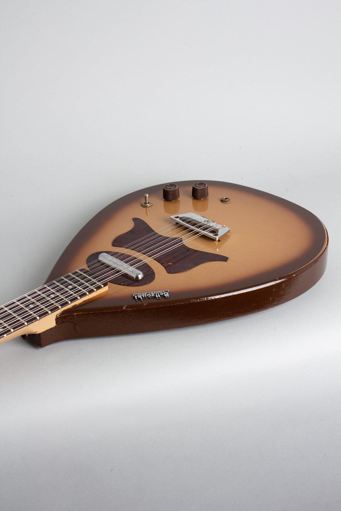 Danelectro Bellzouki Model 7010 12 String Semi-Hollow Body Electric Guitar (1965)