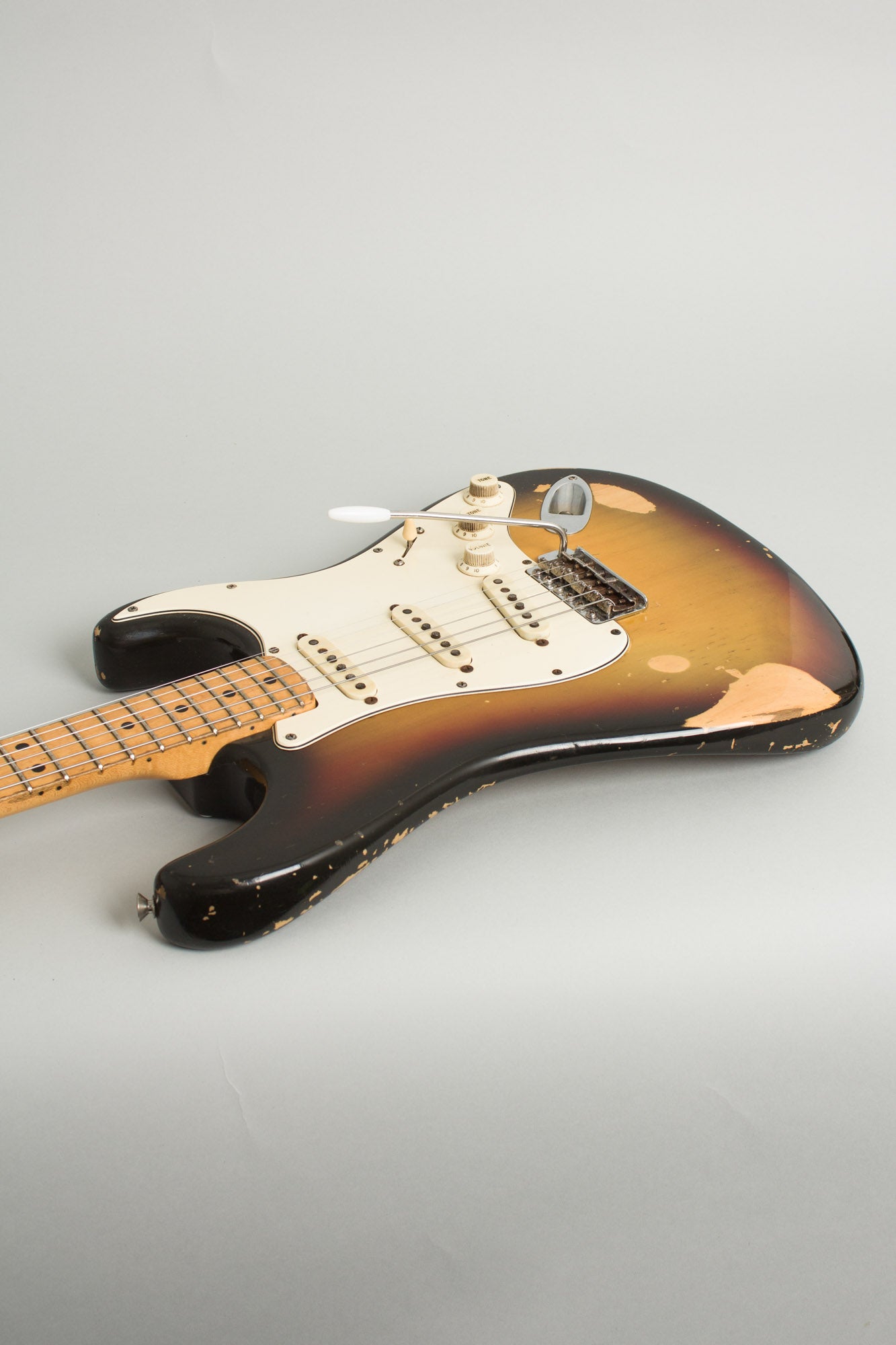 Fender Stratocaster Solid Body Electric Guitar (1971)