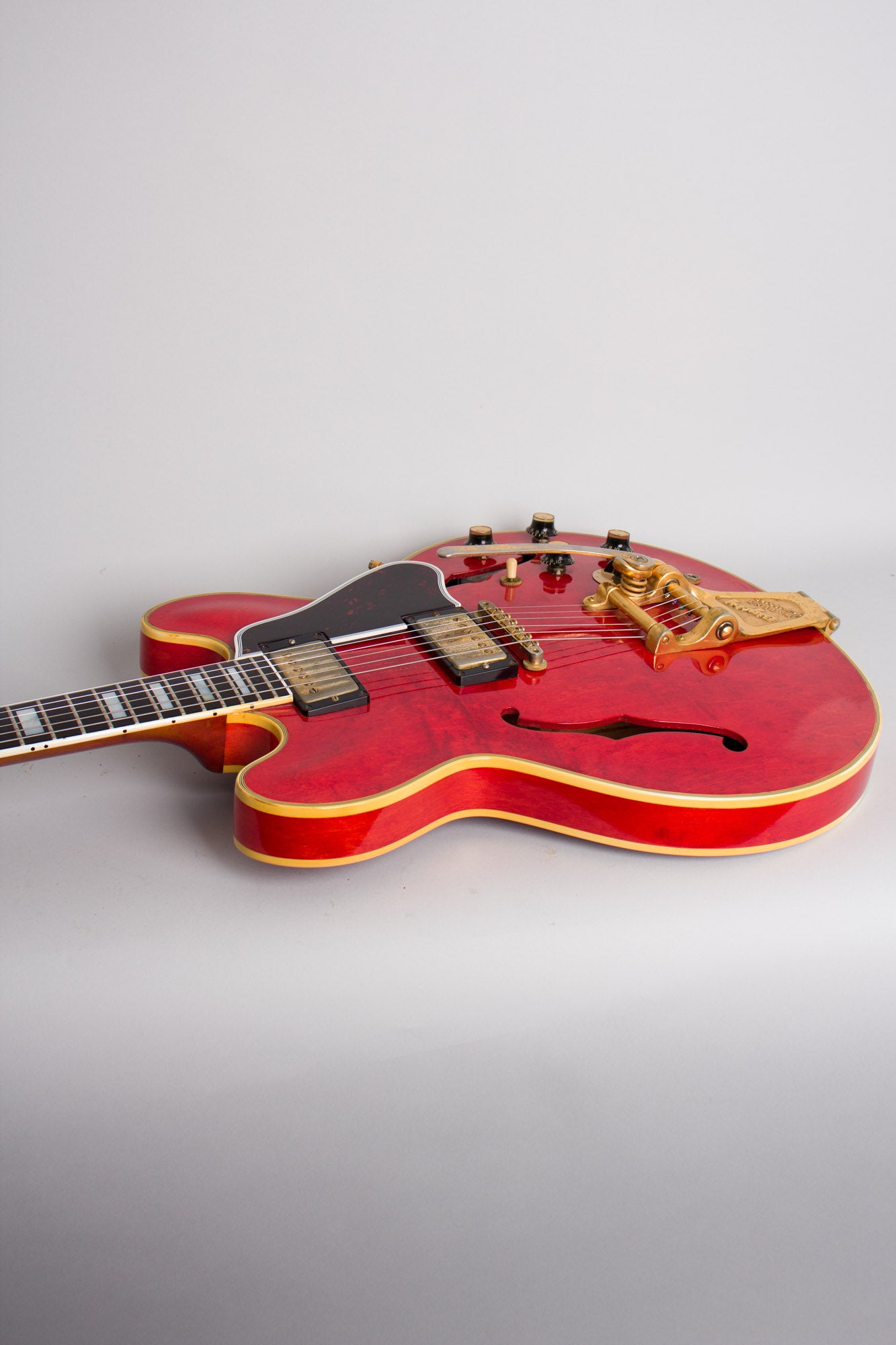 Gibson ES-355TD-SV Semi-Hollow Body Electric Guitar (1961) – RetroFret