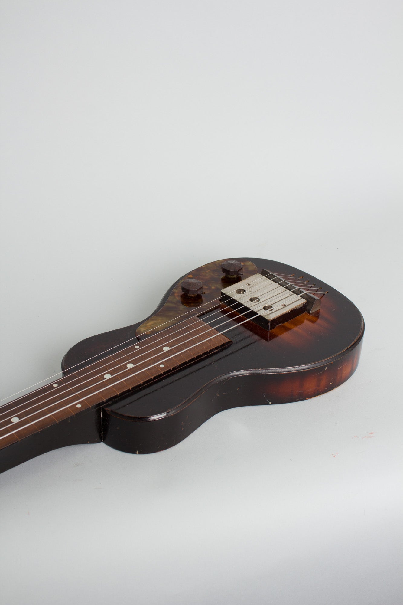 Harmony Unlabelled Lap Steel Electric Guitar (1939)