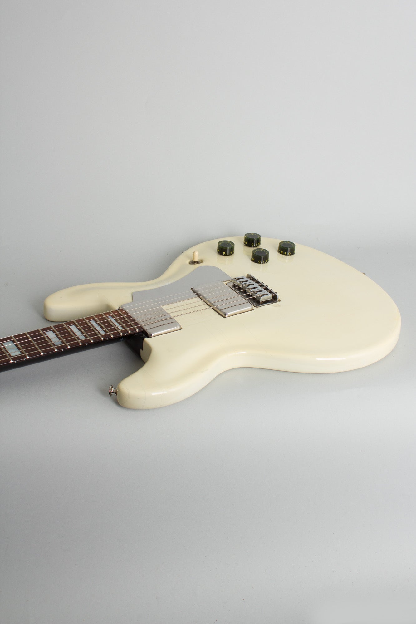 Travis Bean TB-1000A Artist Solid Body Electric Guitar (1978)