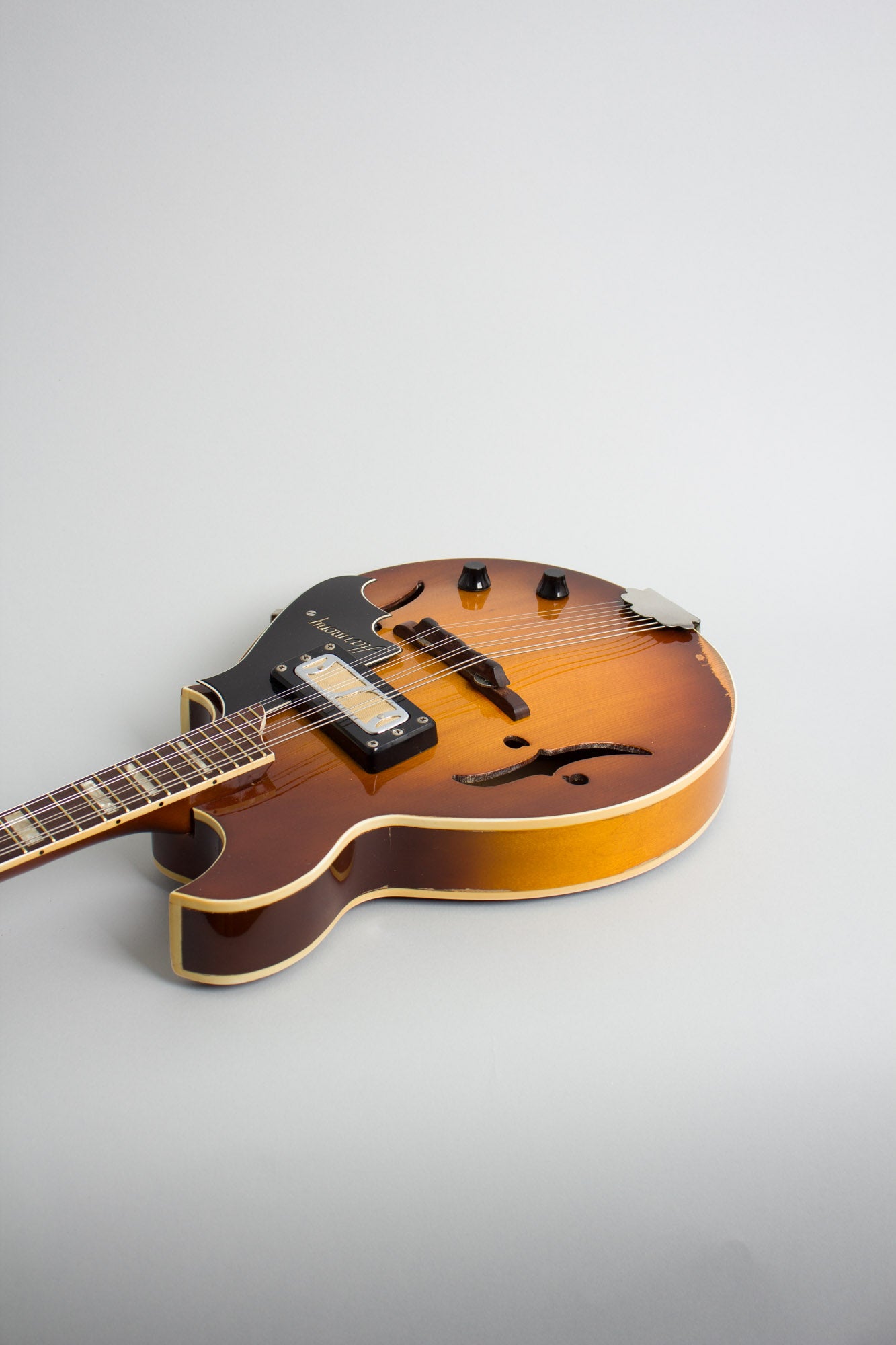 Harmony H-35 Hollow Body Electric Mandolin (1968)
