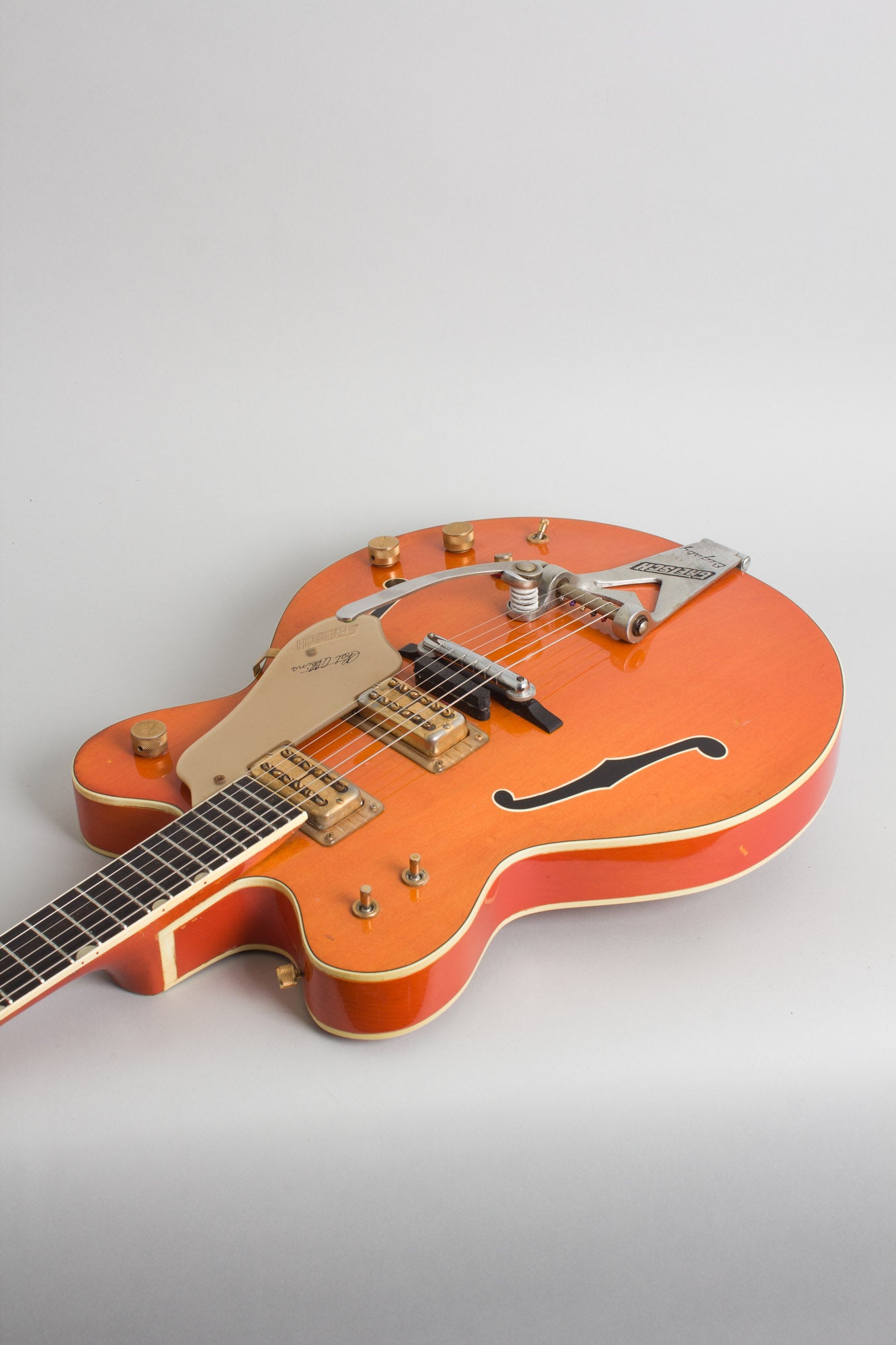 Gretsch Model 6120 Chet Atkins Hollowbody Thinline Hollow Body Electric Guitar (1965)