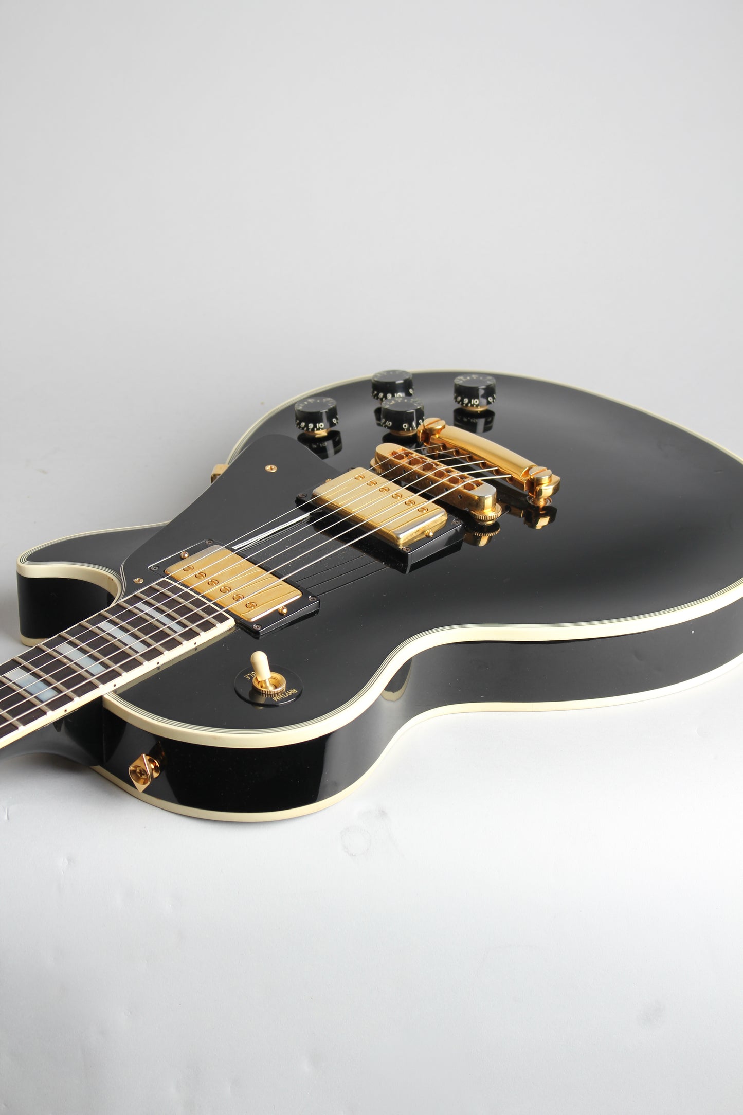 Gibson Les Paul Custom Solid Body Electric Guitar (1982)