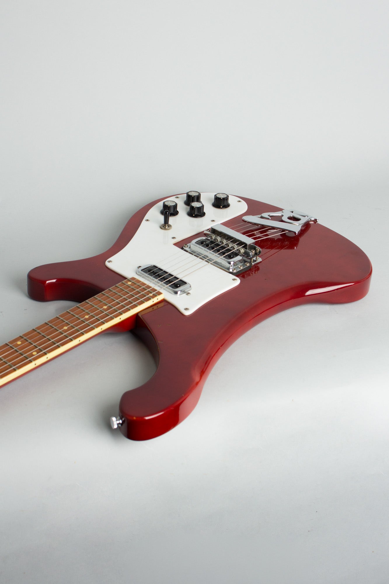 Rickenbacker Model 480 Solid Body Electric Guitar (1973)