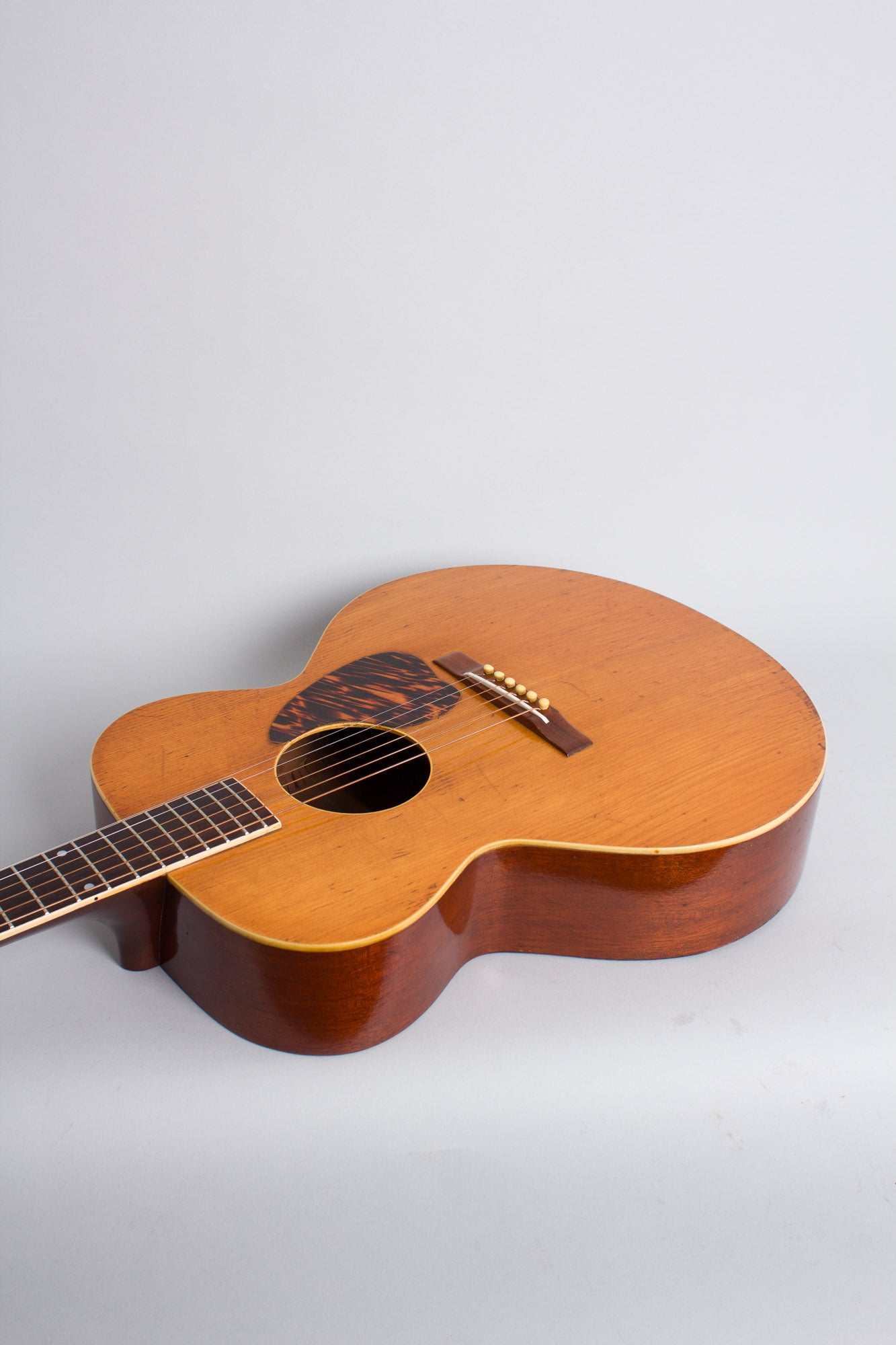 Gibson Washburn Model 5241 Classic Flat Top Acoustic Guitar (1939)