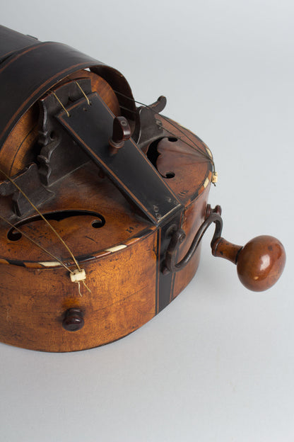 unknown Guitar Shaped 6 String Hurdy-gurdy (late 18th Century)