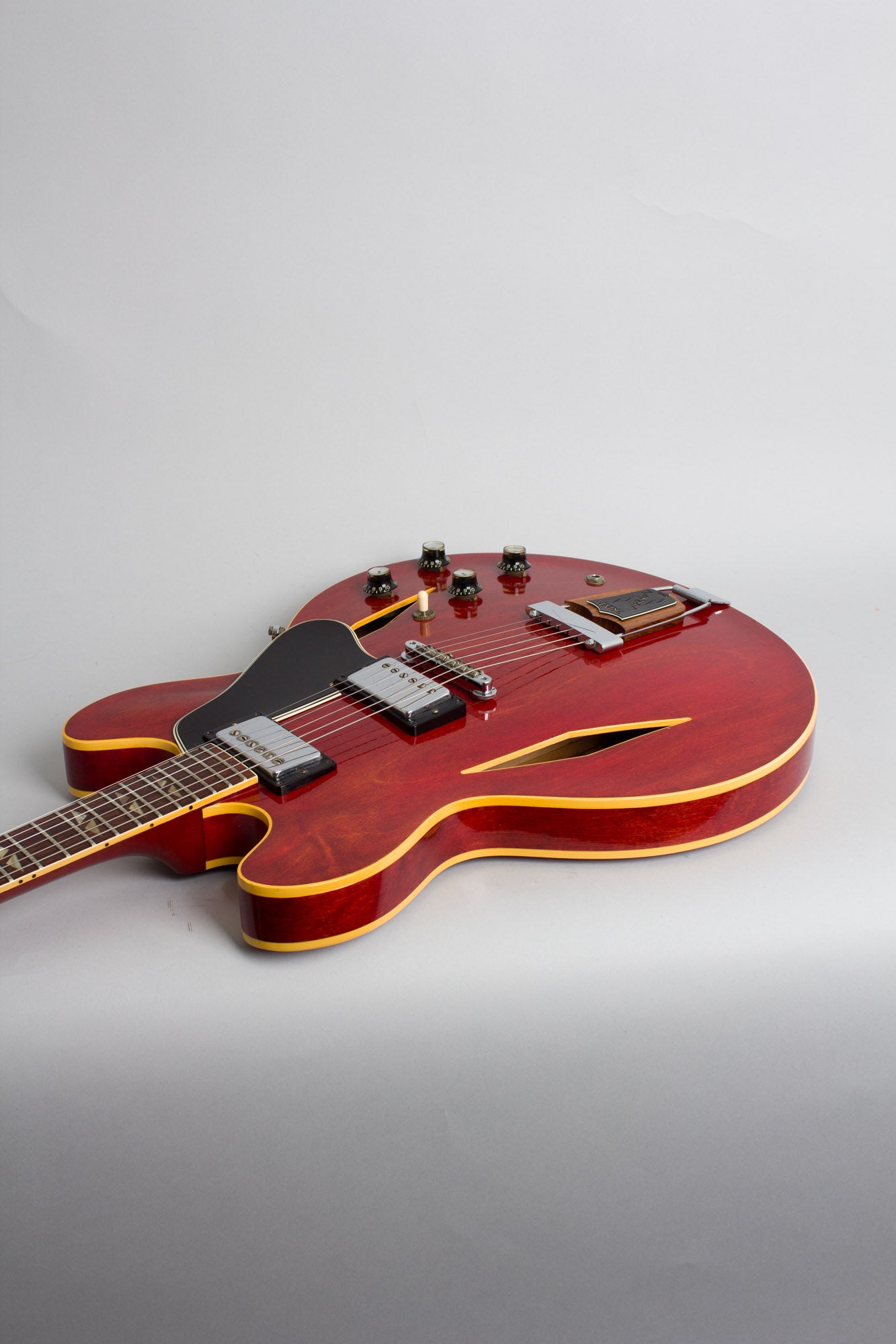 Gibson Trini Lopez Standard Semi-Hollow Body Electric Guitar (1966)