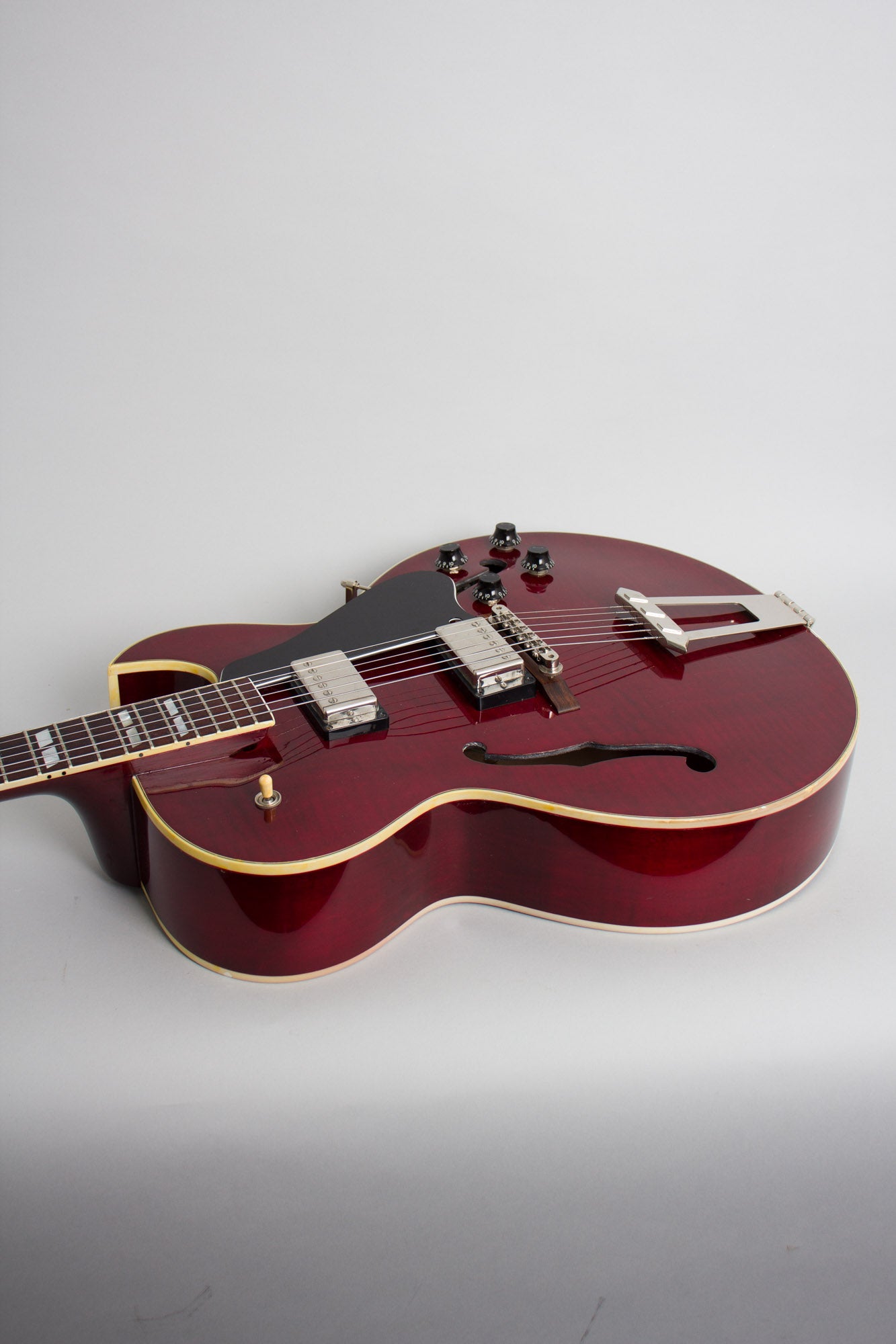Gibson ES-175D Arch Top Hollow Body Electric Guitar (2001)