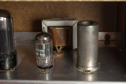 Danelectro Special Series D Model 68 Tube Amplifier (1956)