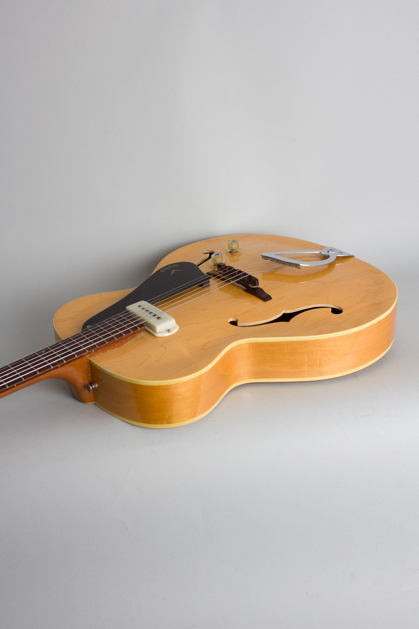 Guild X-50-B Arch Top Hollow Body Electric Guitar (1963)