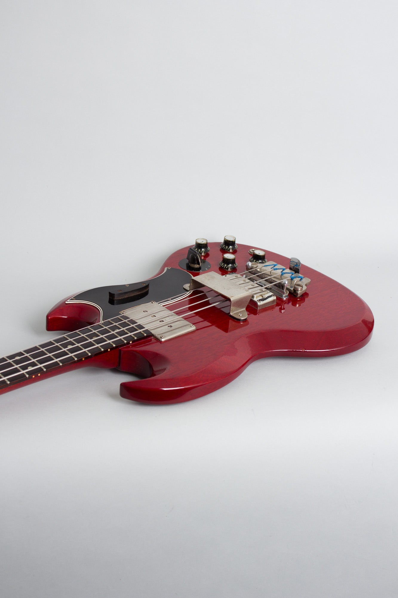 Gibson EB-3 Solid Body Electric Bass Guitar (1964)